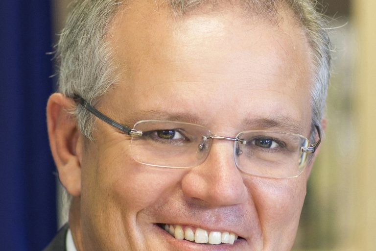 Australian PM Scott Morrison faces anger for taking Holiday amid bushfire crisis