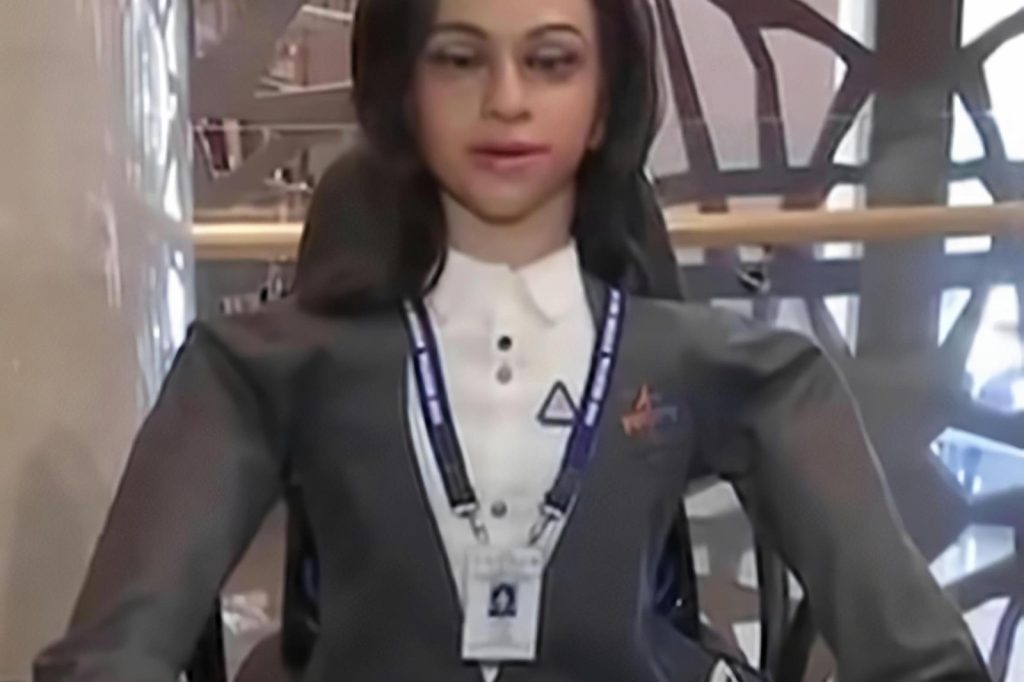 India Unveils Vyom Mitra Robot Astronaut for Upcoming Test Flight