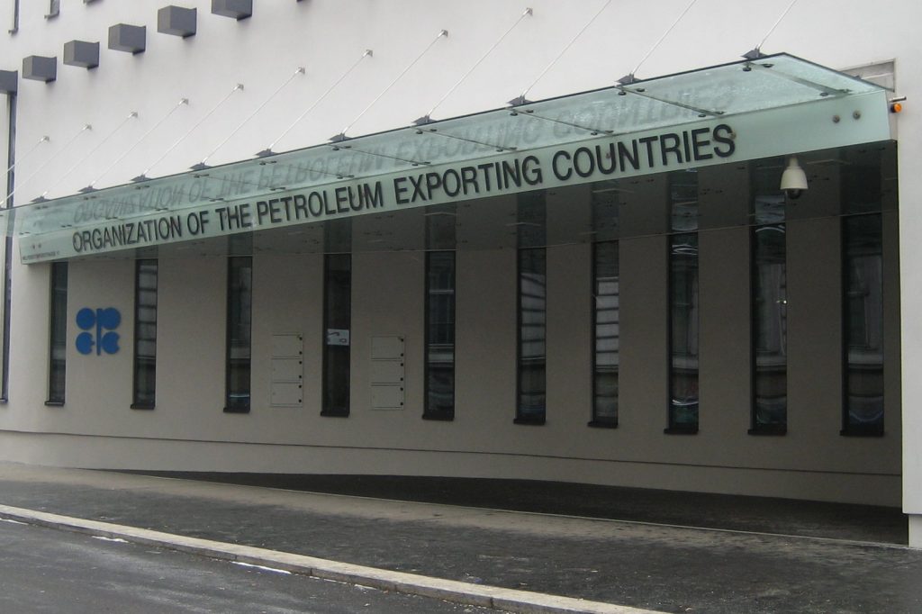 OPEC Rushes Emergency Meeting as Virus Threatens Oil Markets