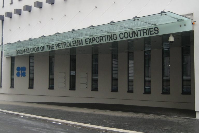 OPEC Rushes Emergency Meeting as Virus Threatens Oil Markets