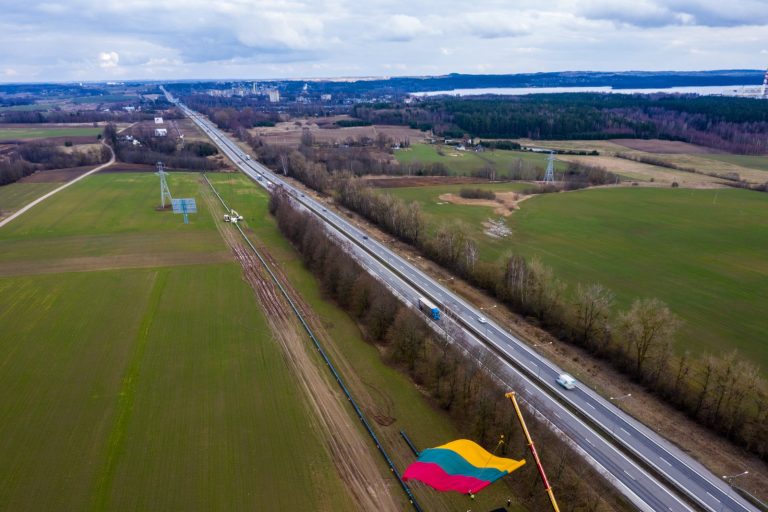 Lithuania Cuts Russian Gas Imports, First EU Nation to Do So