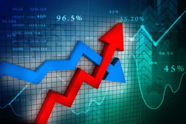 Bursa Malaysia snaps losing streak, ringgit weakens to 4.5028
