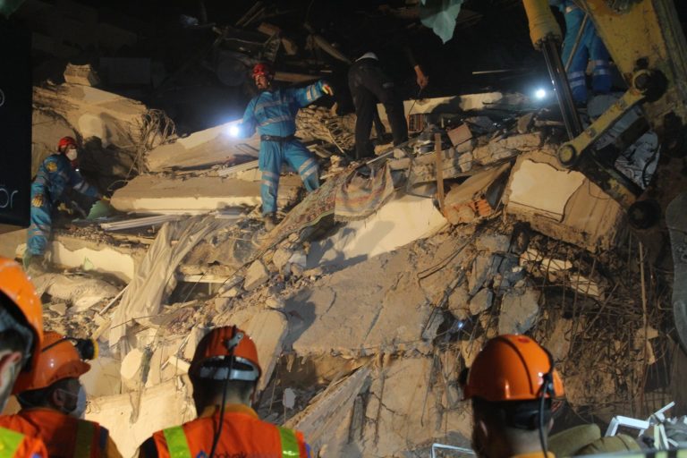7.8-Magnitude Quake Triggers Fault Chain Reaction in Turkey
