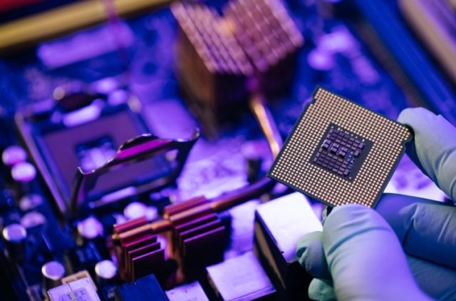 South Korea chip inventory climbs the fastest in 27 years