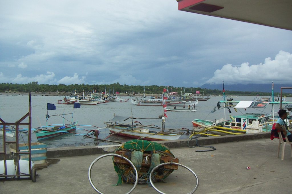 Philippines Searches for 9 Missing Fishing Vessel Passengers