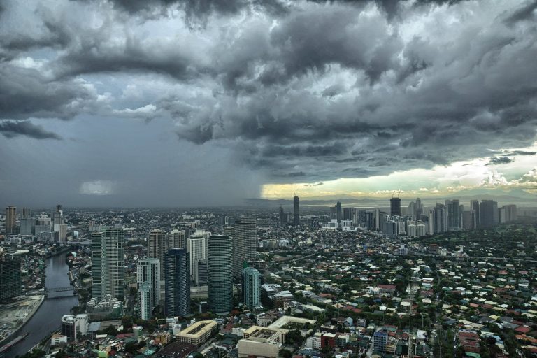 Taal Volcano’s toxic vog shuts down schools across Manila