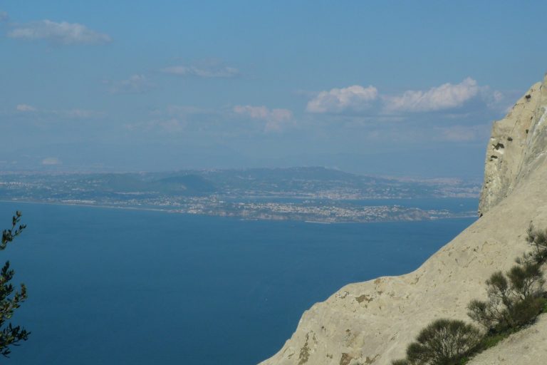 Campi Flegrei Supervolcano Shakes Naples with Strongest Quake in Decades