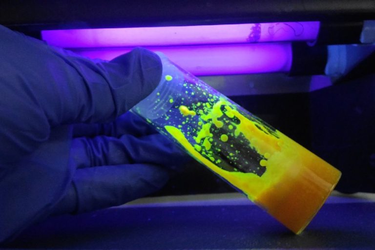 Nobel Prize in Chemistry Awarded for Quantum Dot Research Breakthrough
