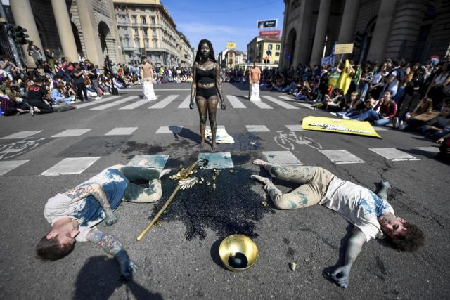 Activists stage global climate protest, slam Ukraine war