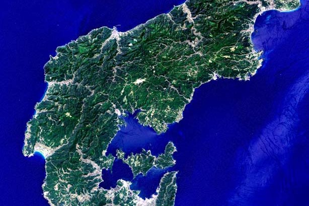 7.6 Quake Devastates Japan’s Noto Peninsula, Killing 732