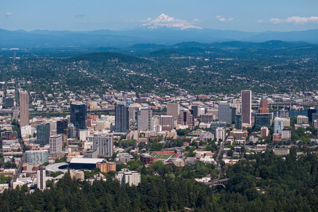 Portland Winter Storm Kills 3 in Power Line Accident