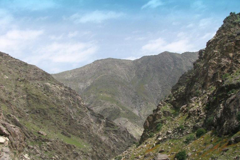 Deadly Crashes Claim 32 Lives on Kabul-Nangarhar Highway Sunday