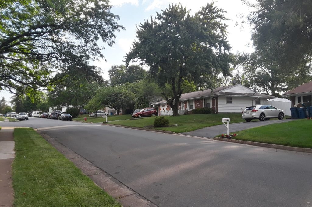 Virginia House Explosion Kills Firefighter, Injures 11