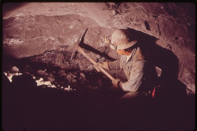 U.S. uranium output plummets as nuclear reactors face supply gap