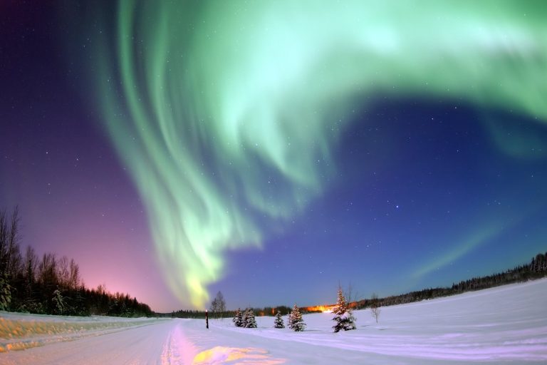 Powerful Geomagnetic Storm Strikes Earth at Intense G5 Level Suddenly