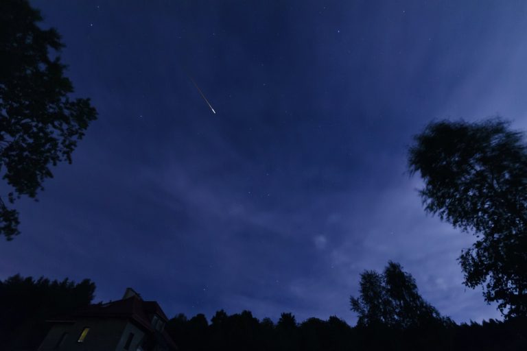 Small Asteroid Set to Enter Earth’s Atmosphere Over Philippines Island
