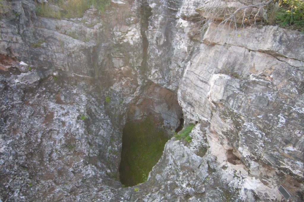 10,000-Year-Old Human Genome Shatters Ancient DNA Record