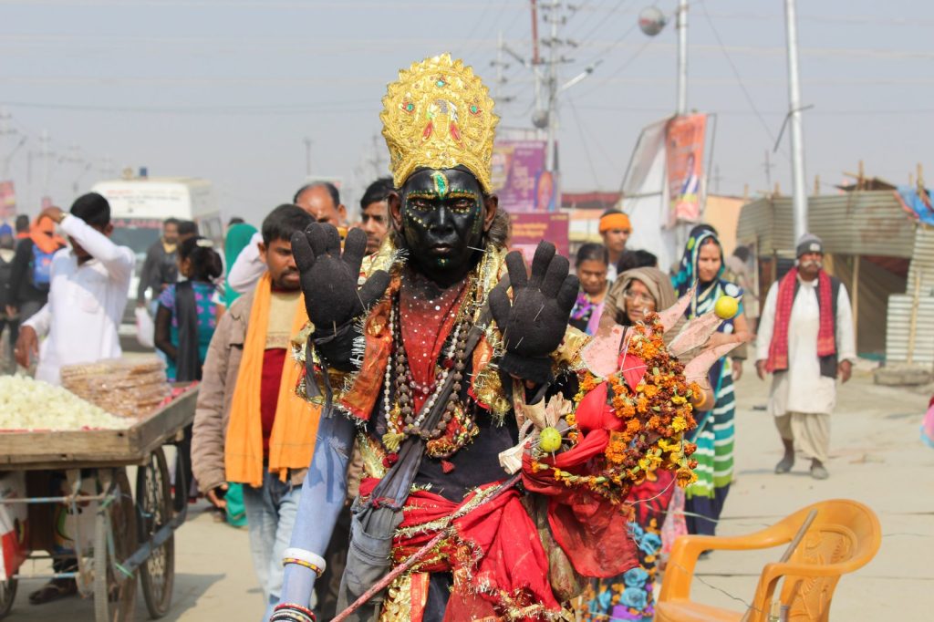 Prayagraj Crowd Crush Kills 30 at Hindu Festival
