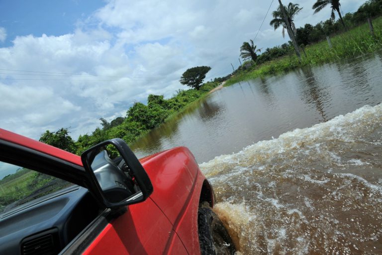Bolivia Floods Kill 50, Displace 100,000 in Pantanal