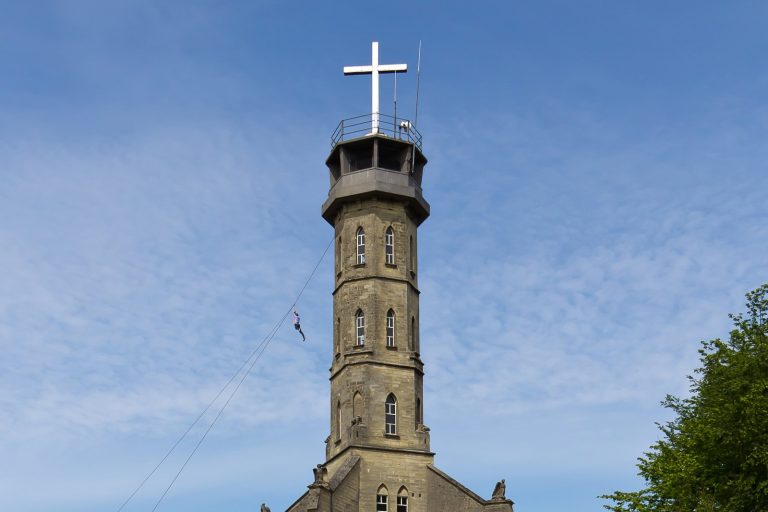 Silent Collapse of 119-Year-Old Dutch Monument Raises Alarm