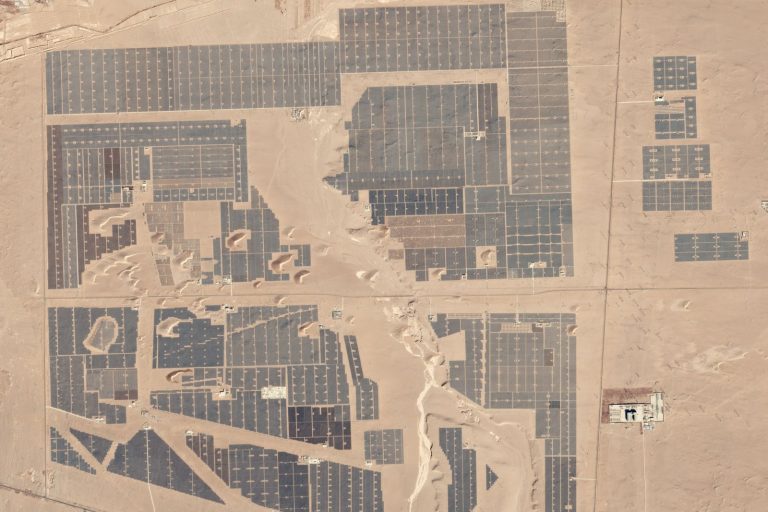 China Surpasses One Terawatt of Solar Power Capacity Milestone