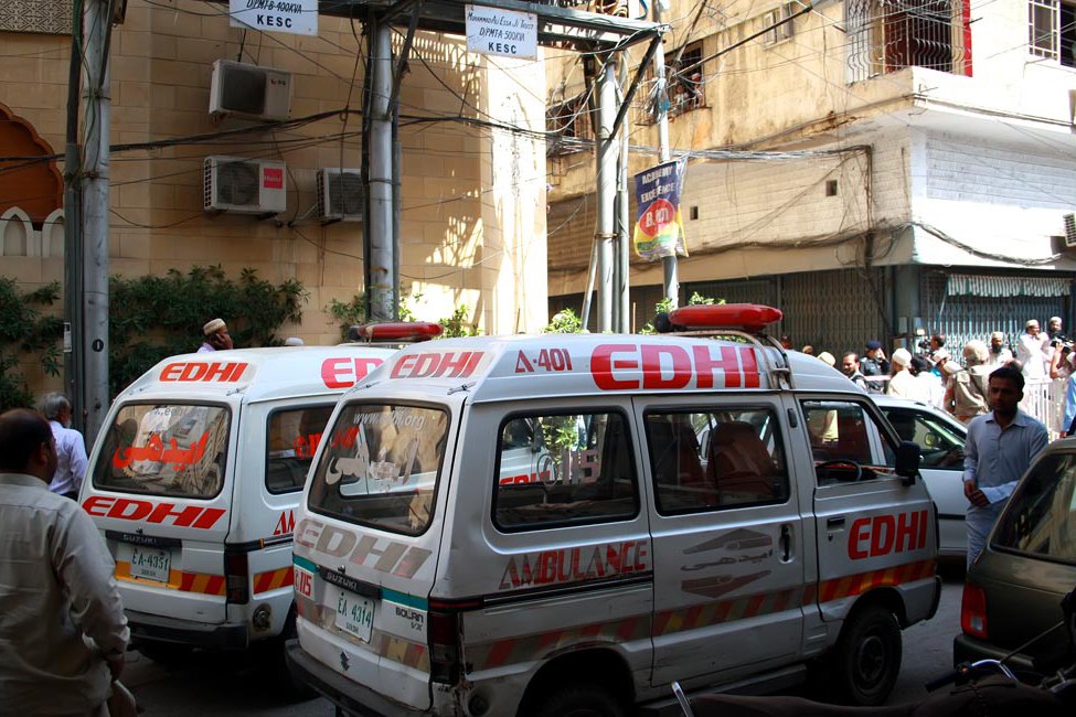 Karachi Building Collapse Kills 16, Rescue Efforts Ongoing