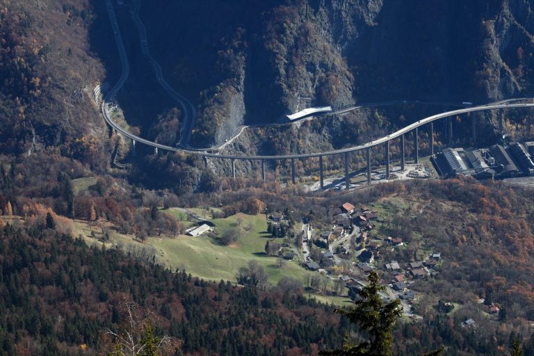 Rockfall Kills Two, Closes Key Alpine Viaduct Indefinitely Today Suddenly