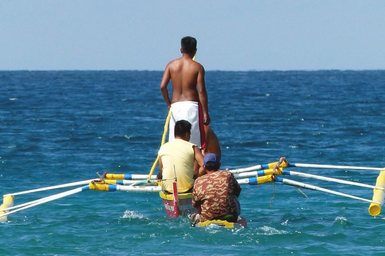 Seven Dead After Fishing Boat Capsizes in Philippines