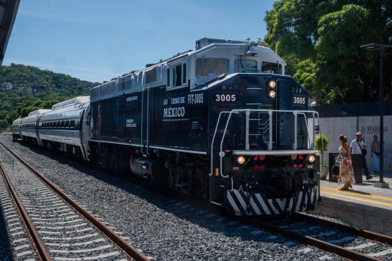 Mexico Train Crash Kills 13, Challenges Isthmus Rail Plan