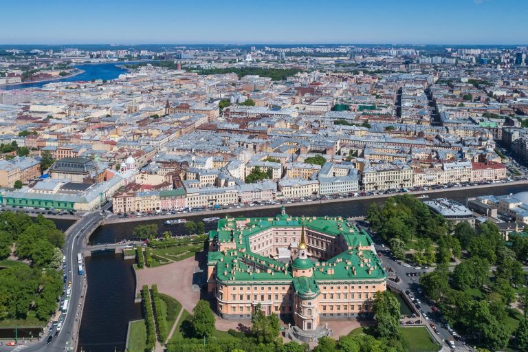 Saint Petersburg Market Fire Raises Environmental Concerns and Health Fears