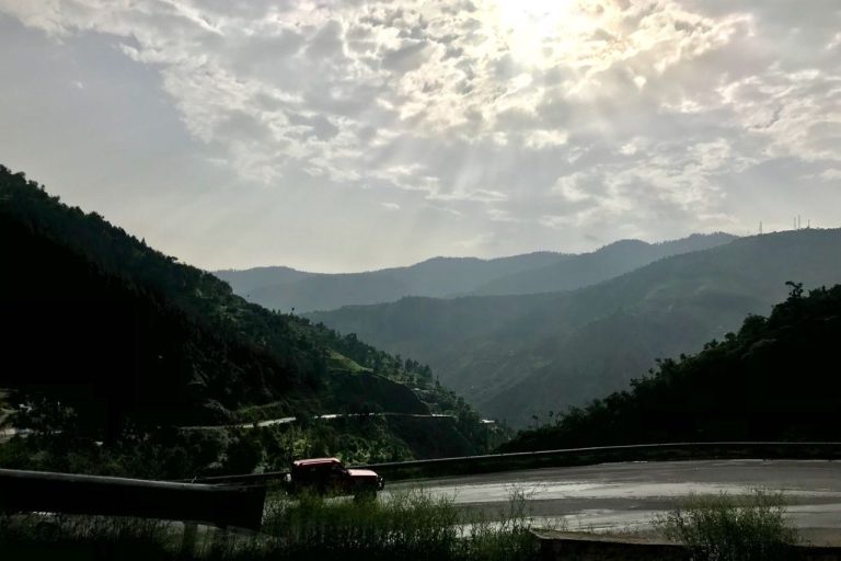 Bus Plunges into Ravine in Pakistan, Killing Five and Injuring Many