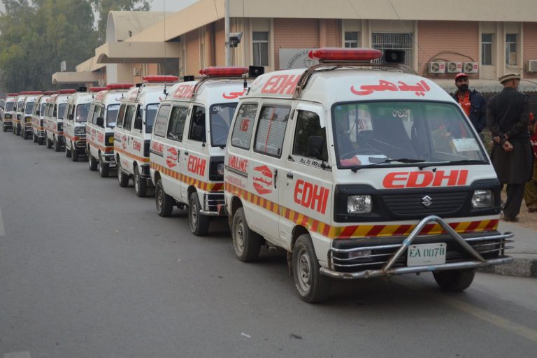 Pakistan Bus Crash Kills 11, Injures 8 Near Khairpur