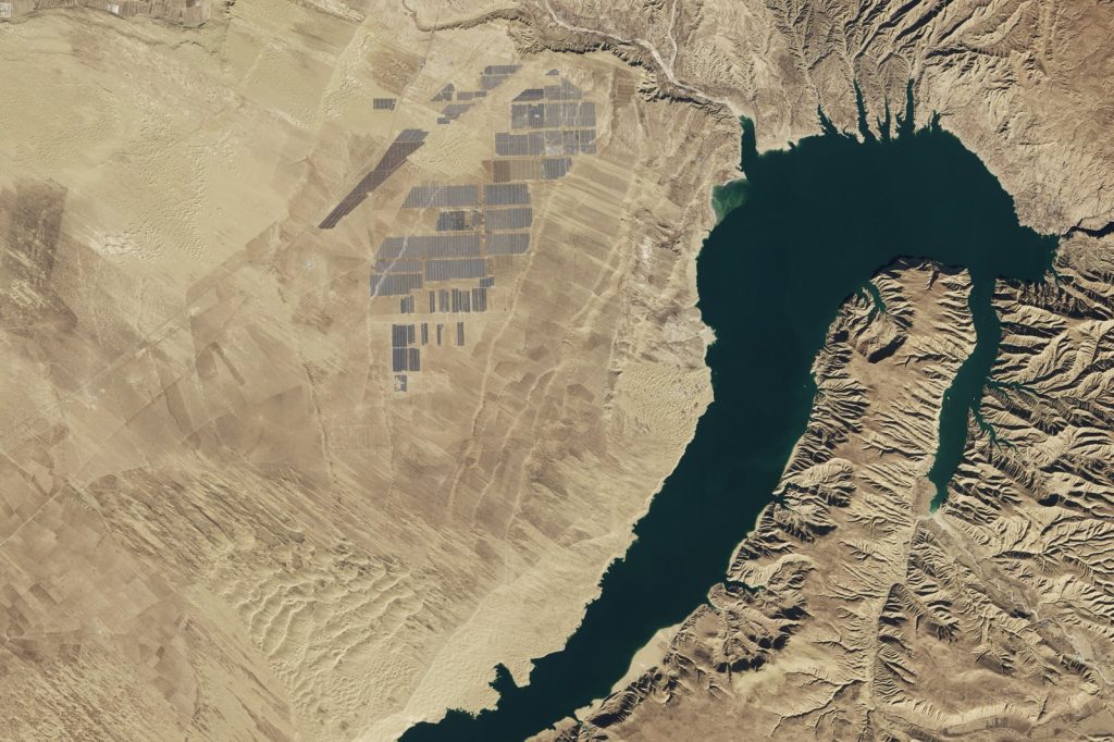 Chinas Talatan Solar Park, worlds largest, powers millions of homes.
