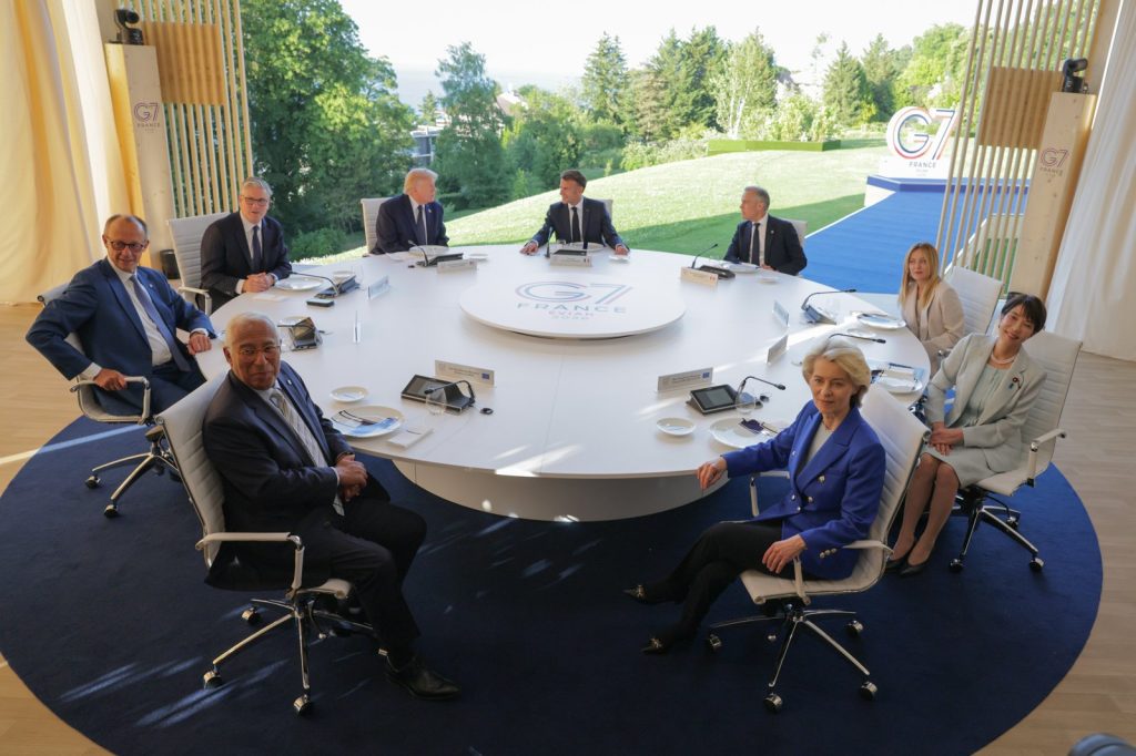 G7 Nations Pledge to Protect Oil Passage Through Hormuz Strait