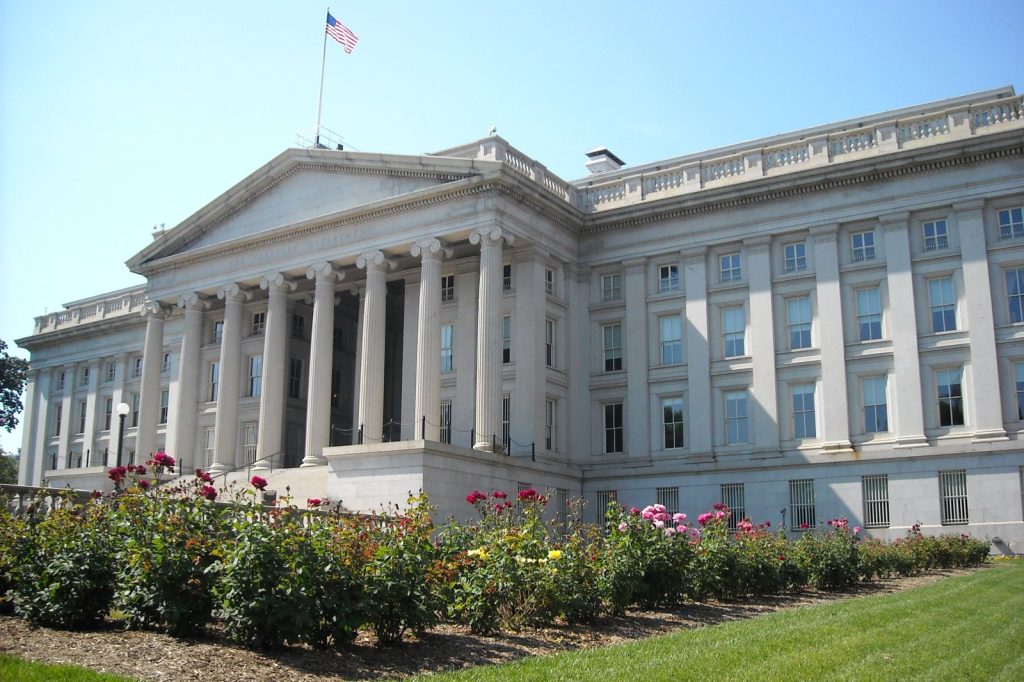 US Issues Waiver for Russian Petroleum Products in Transit for One Month