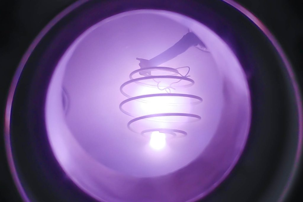 14-Year-Old Achieves Nuclear Fusion in Parents Garage Reactor