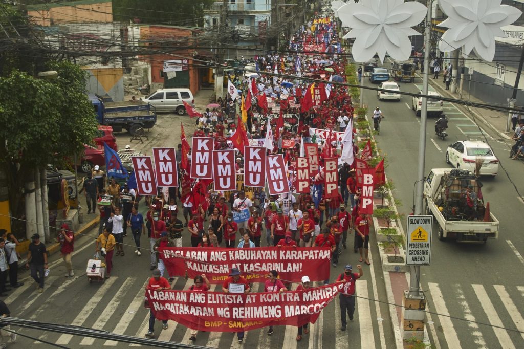 Labour Day Rally in Manila Turns Violent Near US Embassy