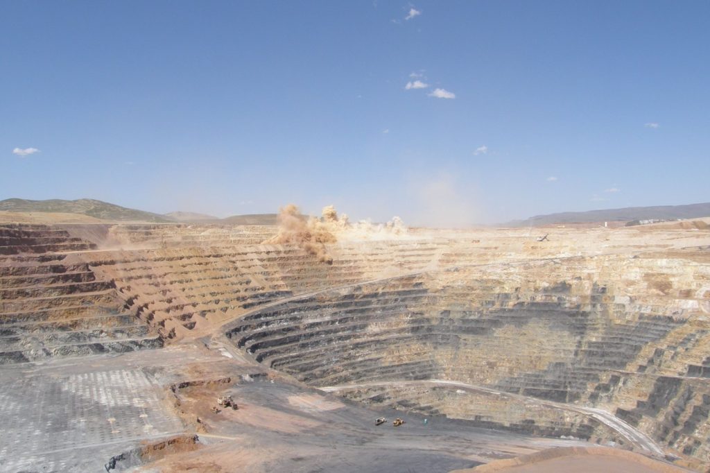 Open-pit mining project threatens water supply at Indian spiritual community