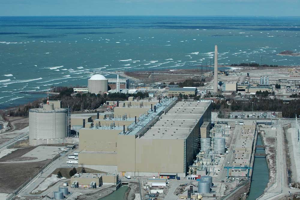 Canada aims to build up to 10 new large-scale nuclear reactors