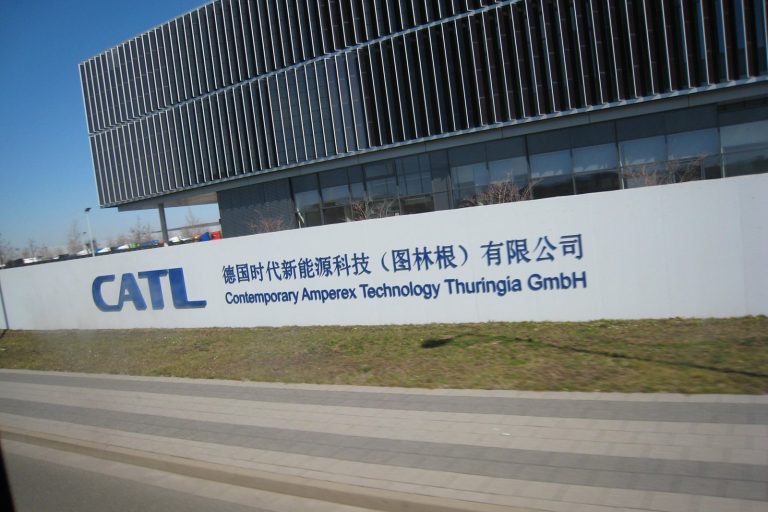 CATL Shifts from Electric Vehicles to Grid Storage as Sodium Batteries Rise