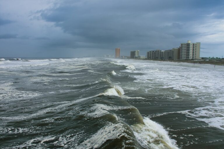 El Niño Returns, Promising Busier Pacific Hurricane Season