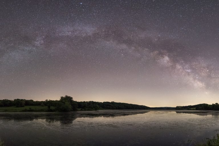 Light pollution blocks night skies for 83% of world, threatens stargazing
