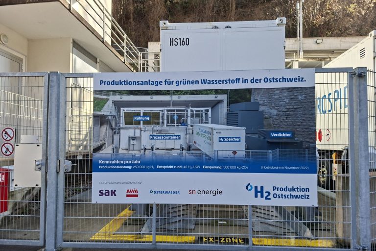 Future of Energy Storage: Lithium, Flow Batteries & Green Hydrogen
