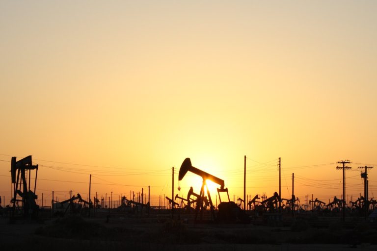 Shale Revolution makes US the world’s top oil producer