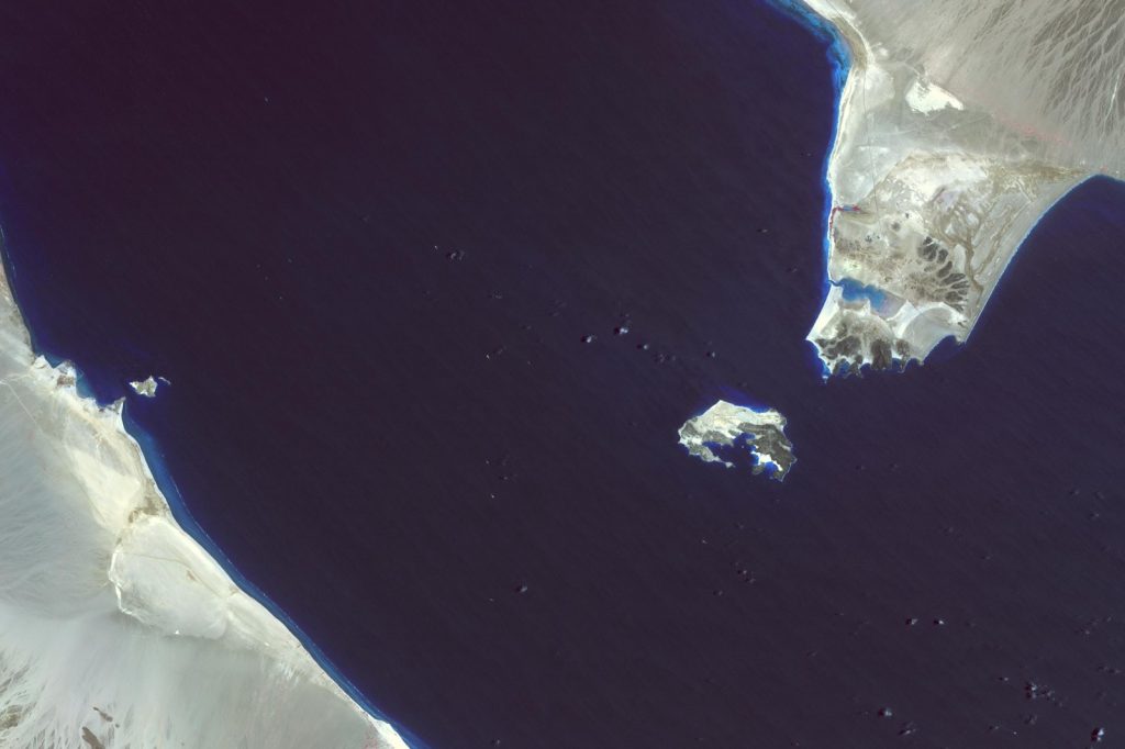 Chokepoint Threat: Bab el-Mandeb Strait Shapes Global Oil Security