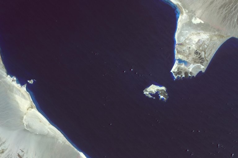 Chokepoint Threat: Bab el-Mandeb Strait Shapes Global Oil Security