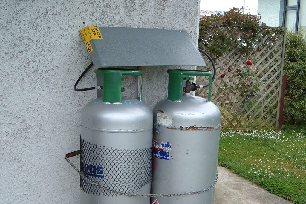 FCTA, IHS conclude clean cooking gas distribution to 10,000 Abuja households