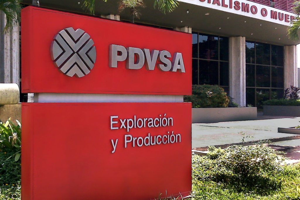 Venezuelas oil production plummets despite holding worlds largest reserves