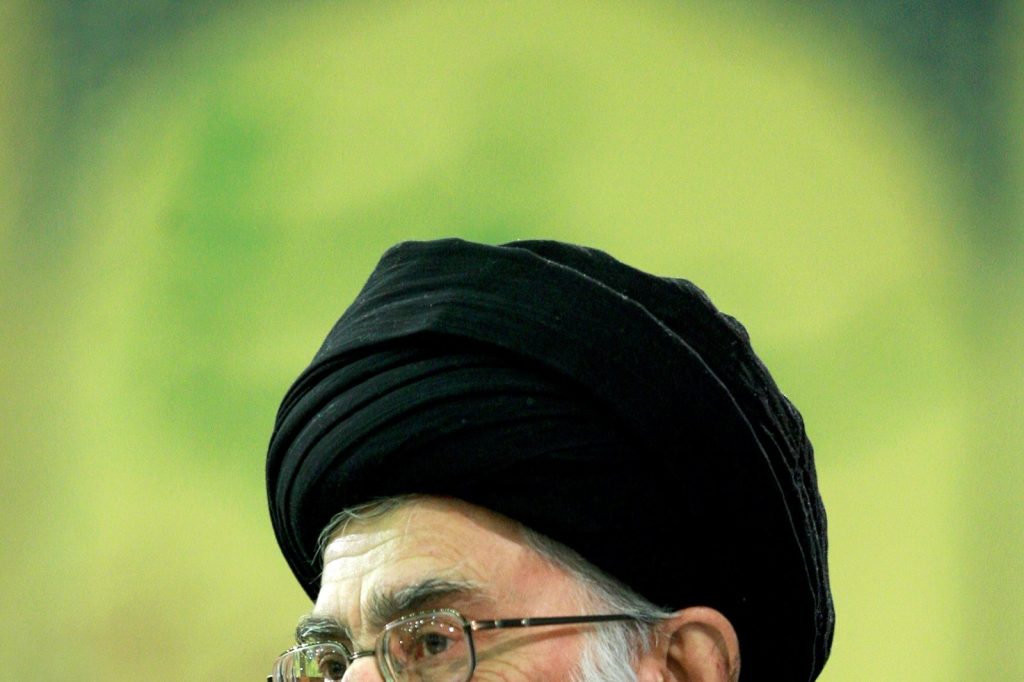 Irans Strait of Hormuz Closure Threatens Global Energy Supply