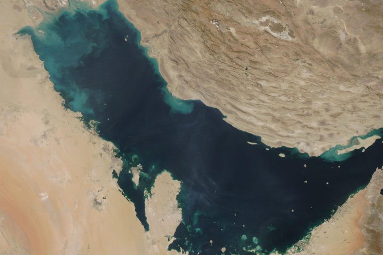 Strait of Hormuz Chokepoint Impacts Global Oil and Stock Prices